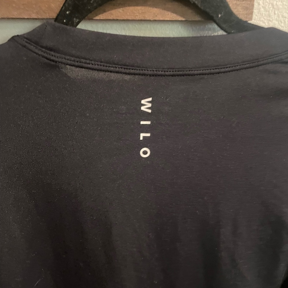 Wilo The Label Women's Black‎ Movement Twist Layer Top Round Neck Pullover Large - Picture 5 of 6